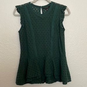 Banana Republic hunter green, lace cap sleeve top